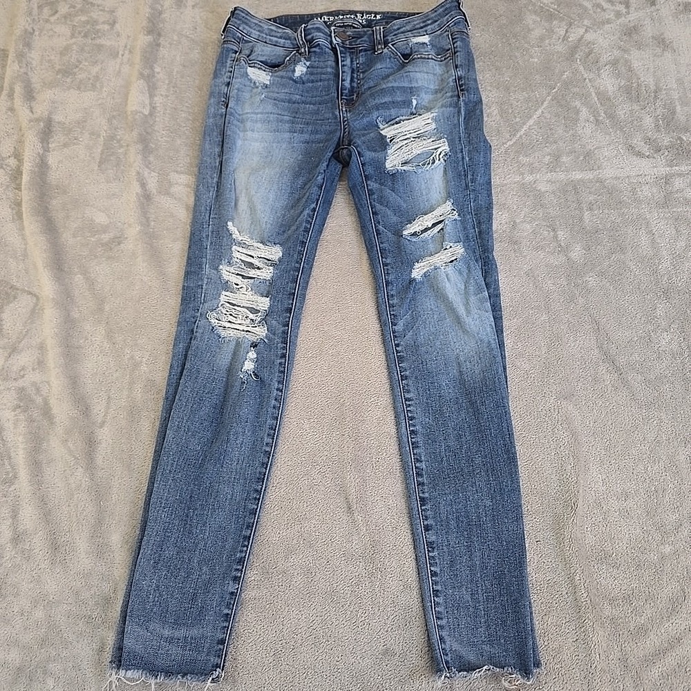 American Eagle Jeans Women 10 Blue‎ Jegging Super Super Stretch Distressed Wash
